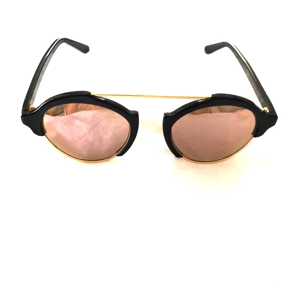 Illesteva Milan 4 Sunglasses.
